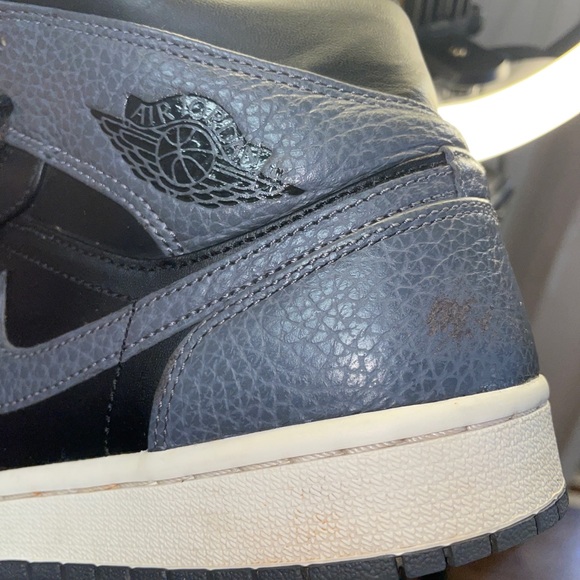 Nike Air Jordan 1 Retro Dark Grey Size 7.5 - Picture 11 of 12